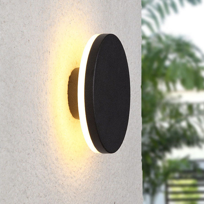 Aeris Outdoor Wall Light Minimalist Round or Square LED in Black and White