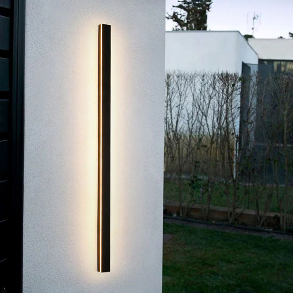 NovaLine Linear LED Outdoor Wall Light In Black With Timeless Design