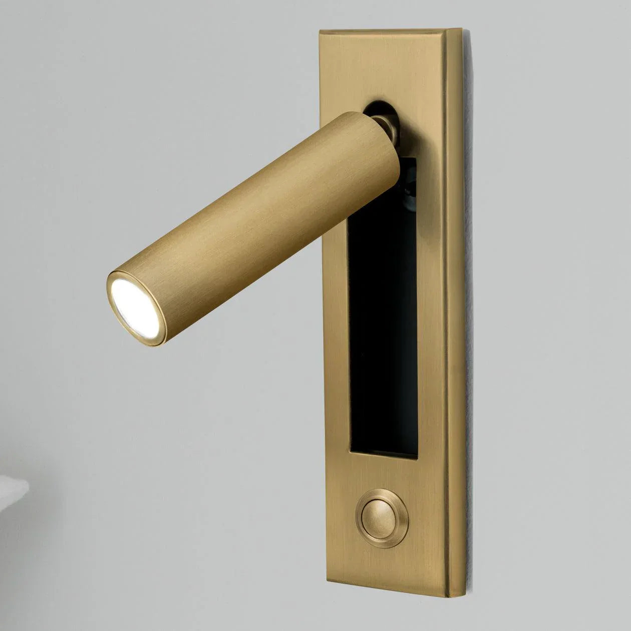 Astrae Nova Rotatable Bedside Sconce Cylindrical Or Square