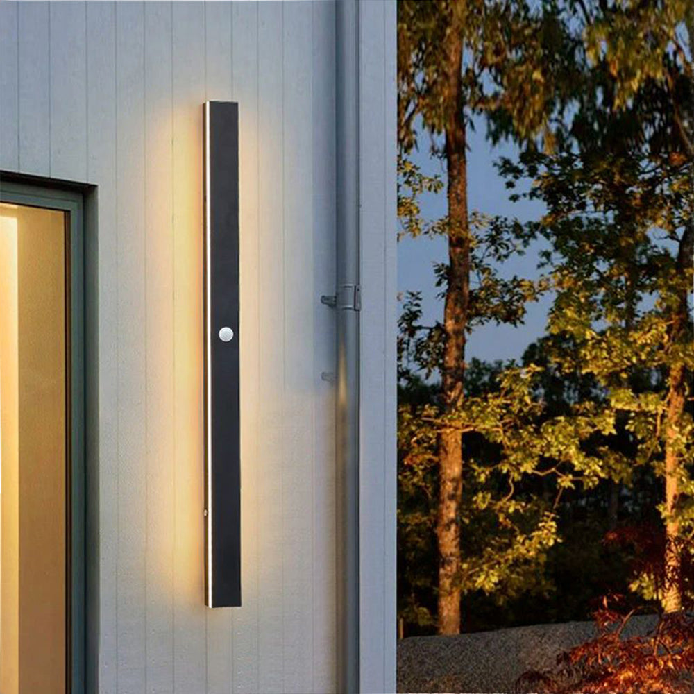 NovaLine Linear LED Outdoor Wall Light In Black With Timeless Design